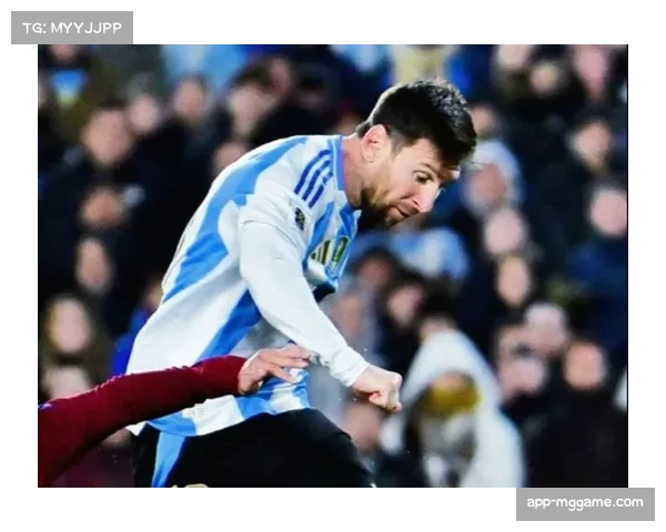 巴尔科：和梅西踢球是世界上最轻松的事